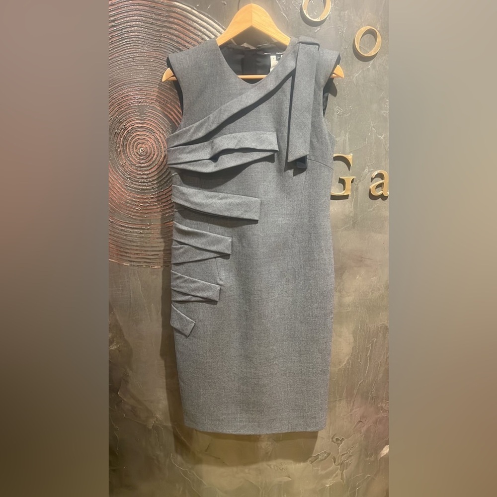 NWOT Gianfranco Ferre Gray BUSINESS CASUAL DRESS SIZE IT40 size US6